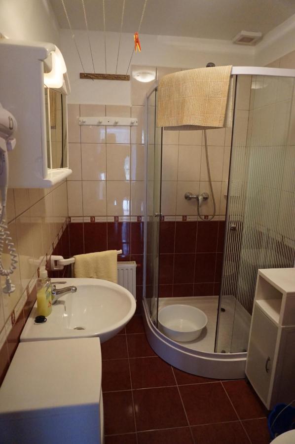 Atlas Apartman บุค ภายนอก รูปภาพ